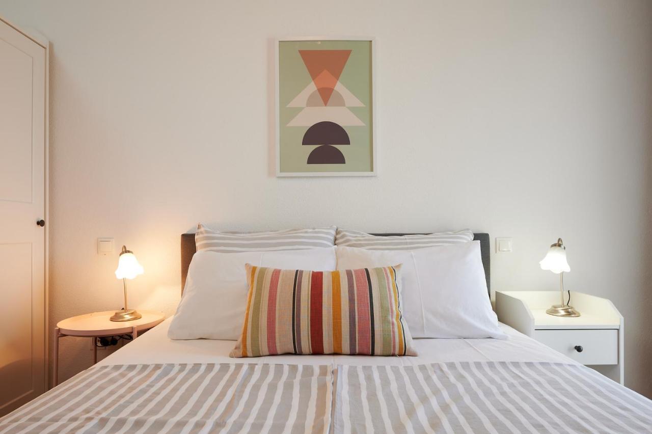 T&T Sea View Apartments Trogir Luaran gambar